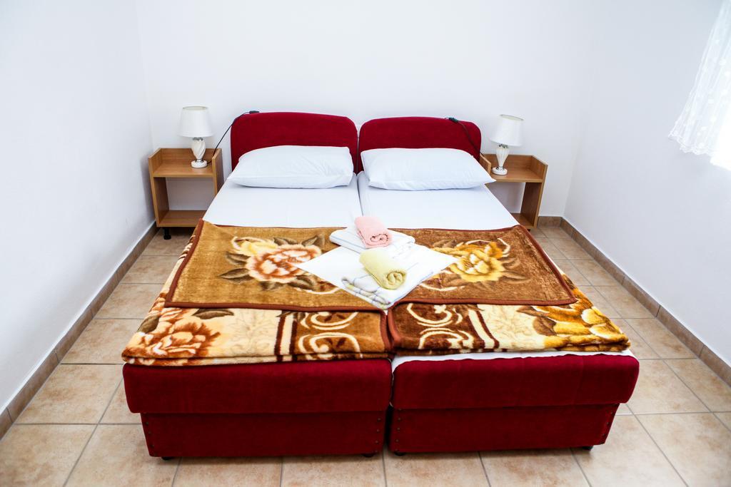 Ana Stjepan Nikolic - Pilgrim'S 2Nd Home Međugorje Quarto foto